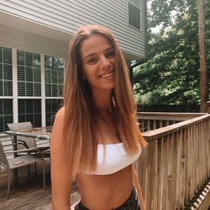 Meet your Posher, Danielle